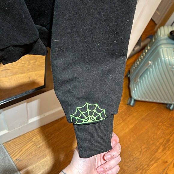 SKZ Maniac Tour Shirt from Seoul - Picture 2 of 6